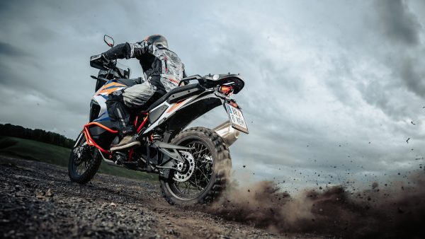 Adventure motoschool