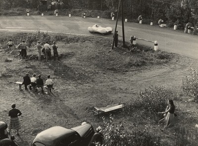 1954
